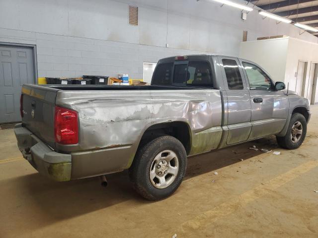 Zdjęcie 3 z aukcji – 2005 DODGE DAKOTA ST z VIN 1D7HE22K85S246259