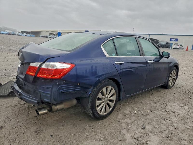 Photo 3 from auction – 2014 HONDA ACCORD EXL with VIN 1HGCR2F89EA130387