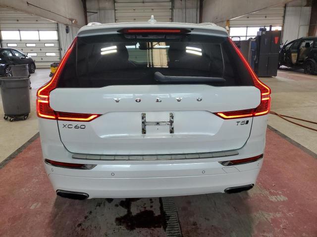 Photo 6 from auction – 2021 VOLVO XC60 with VIN YV4102RL2M1696810