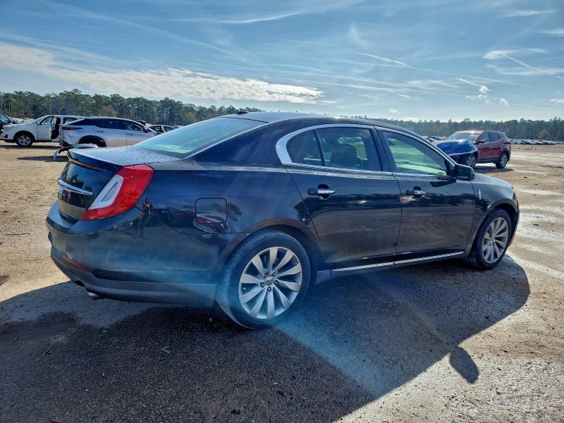 Photo 3 from auction – 2015 LINCOLN MKS with VIN 1LNHL9DK2FG605255