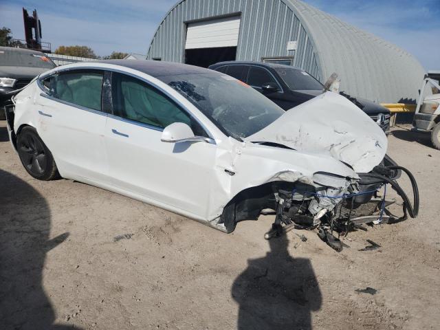 Photo 4 from auction – 2018 TESLA MODEL 3 with VIN 5YJ3E1EA2JF033171