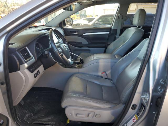 Photo 7 from auction – 2017 TOYOTA HIGHLANDER with VIN 5TDJZRFH8HS398904