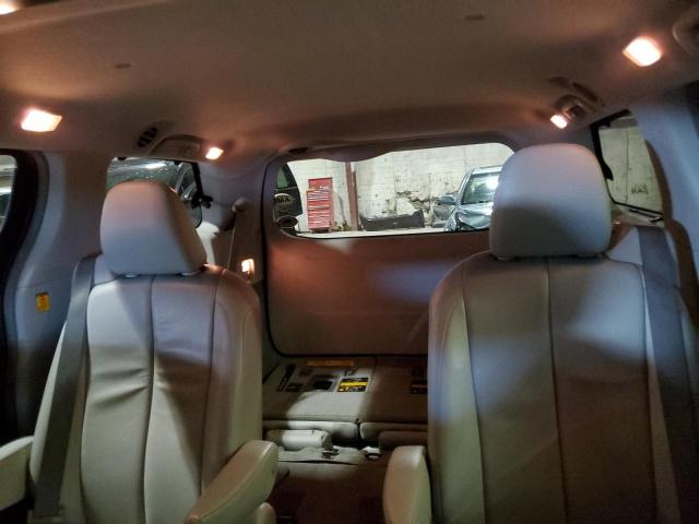 Photo 10 from auction – 2013 TOYOTA SIENNA XLE with VIN 5TDDK3DC8DS052965