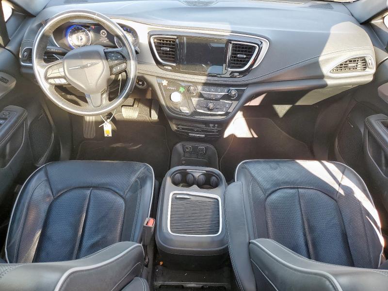 Photo 8 from auction – 2019 CHRYSLER PACIFICA L with VIN 2C4RC1GG8KR657533