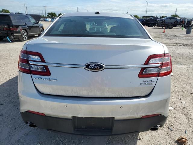 Photo 6 from auction – 2013 FORD TAURUS SEL with VIN 1FAHP2E87DG228993
