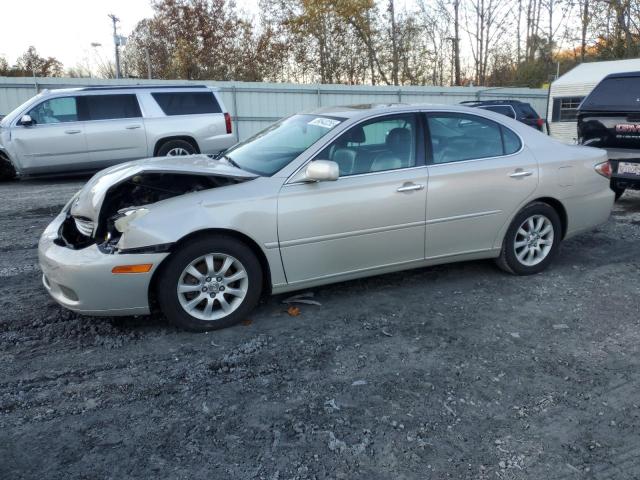 LEXUS ES 300 2003 with VIN JTHBF30G136016827 - Photo from auction