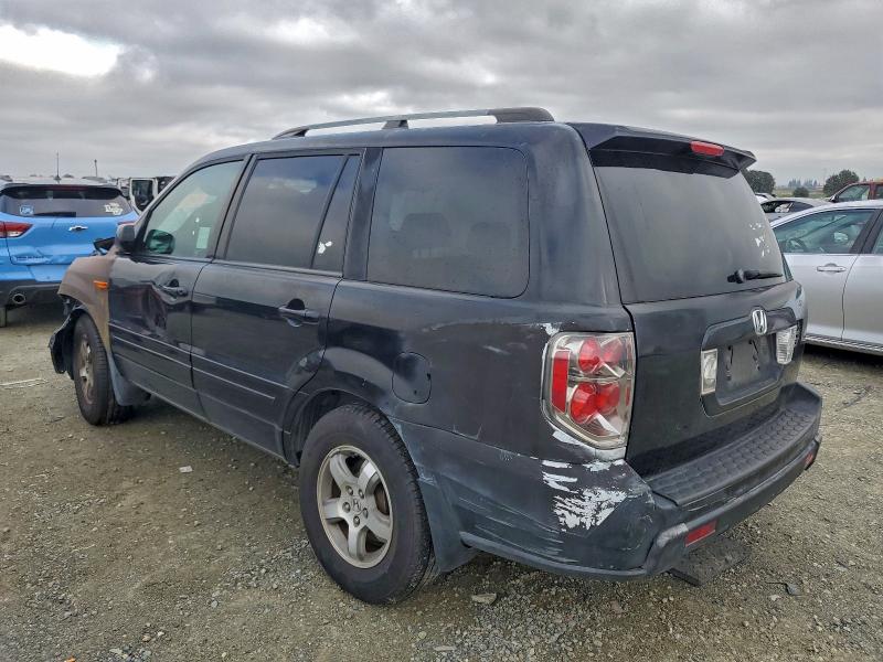 Photo 2 from auction – 2006 HONDA PILOT with VIN 5FNYF28676B019516