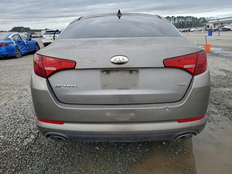 Photo 6 from auction – 2013 KIA OPTIMA with VIN 5XXGM4A70DG182924