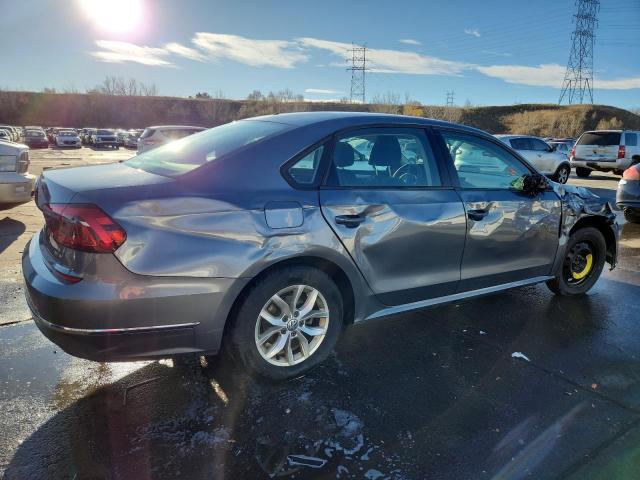 Photo 3 from auction – 2018 VOLKSWAGEN PASSAT with VIN 1VWAA7A37JC017166