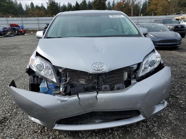 Photo 5 from auction – 2014 TOYOTA SIENNA XLE with VIN 5TDDK3DCXES092207