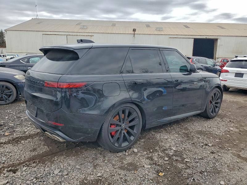 Photo 3 from auction – 2025 LAND ROVER RANGE ROVER SPORT with VIN SAL119E93SA445268