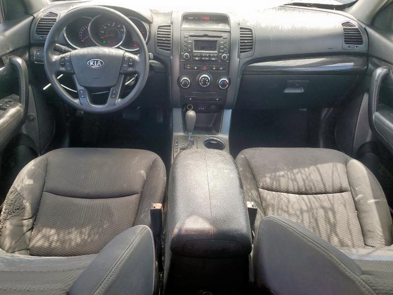 Photo 8 from auction – 2011 KIA SORENTO BA with VIN 5XYKT4A11BG080260