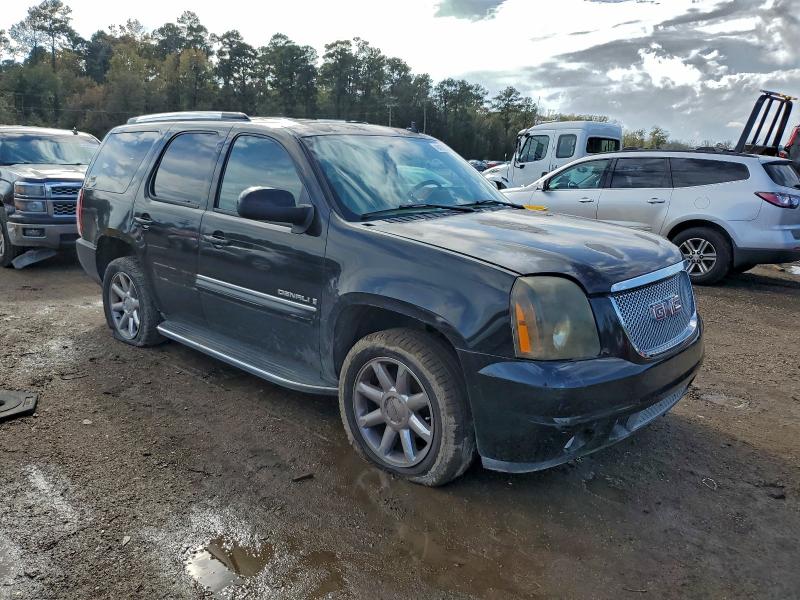 Photo 4 from auction – 2008 GMC YUKON DENA with VIN 1GKFK63818J169558
