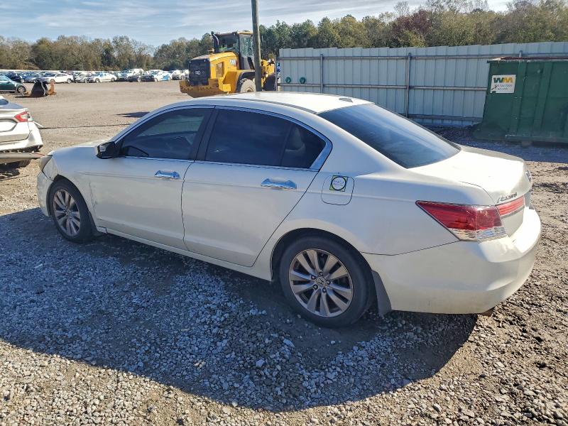 Photo 2 from auction – 2012 HONDA ACCORD EXL with VIN 1HGCP3F88CA010590