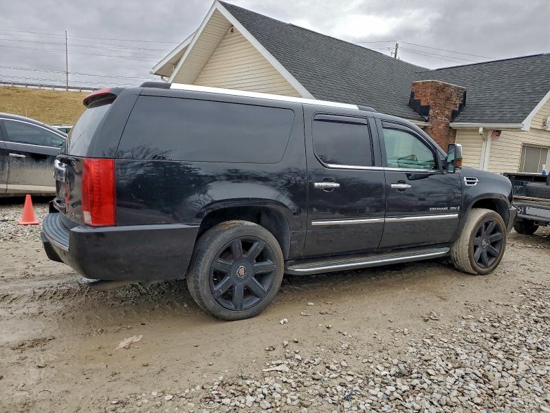 Photo 3 from auction – 2008 CADILLAC ESCALADE E with VIN 1GYFK66868R267973