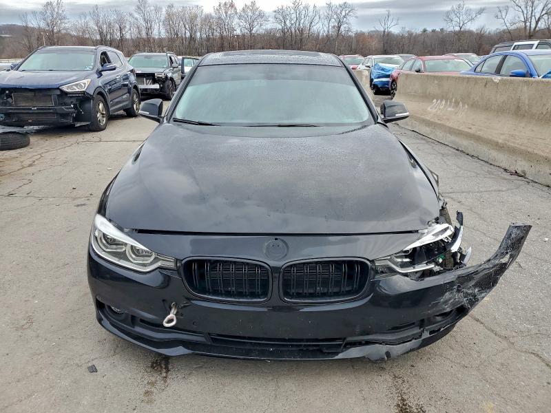 Photo 5 from auction – 2018 BMW 320 XI with VIN WBA8A3C5XJA494725