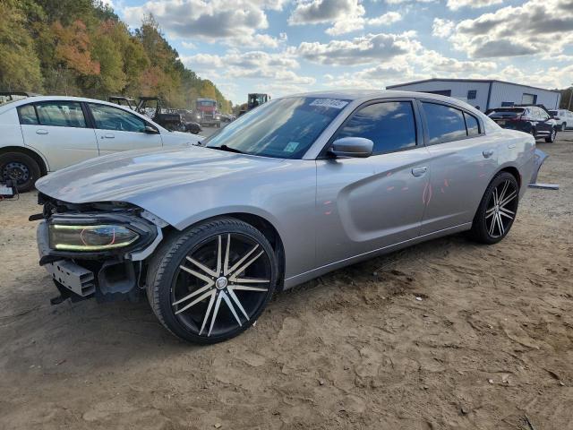 DODGE CHARGER SE 2017 with VIN 2C3CDXBG3HH595880 - Photo from auction