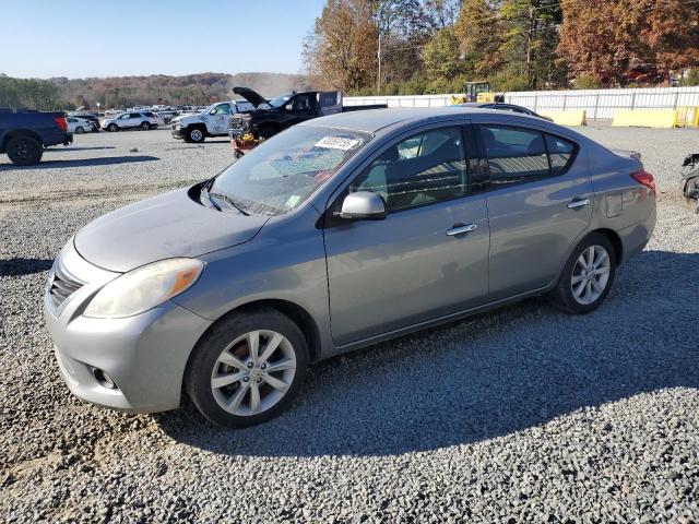 NISSAN VERSA S 2014 with VIN 3N1CN7AP5EL833034 - Photo from auction