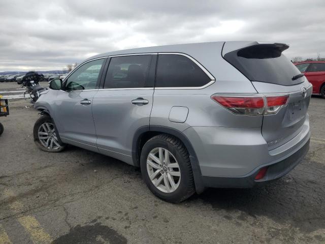 Photo 2 from auction – 2016 TOYOTA HIGHLANDER with VIN 5TDZARFH0GS022352