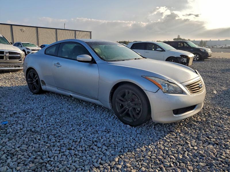 Photo 4 from auction – 2008 INFINITI G37 BASE with VIN JNKCV64E18M128242