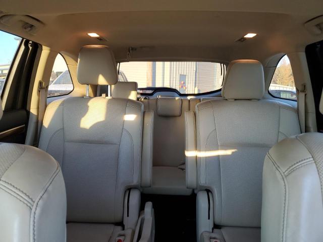 Photo 10 from auction – 2018 TOYOTA HIGHLANDER with VIN 5TDDZRFH7JS908338