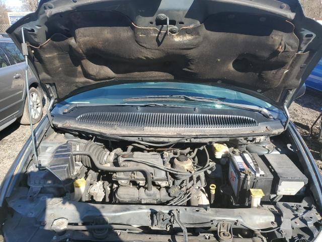 Photo 12 from auction – 2005 CHRYSLER TOWN & COU with VIN 2C8GP54L55R209578