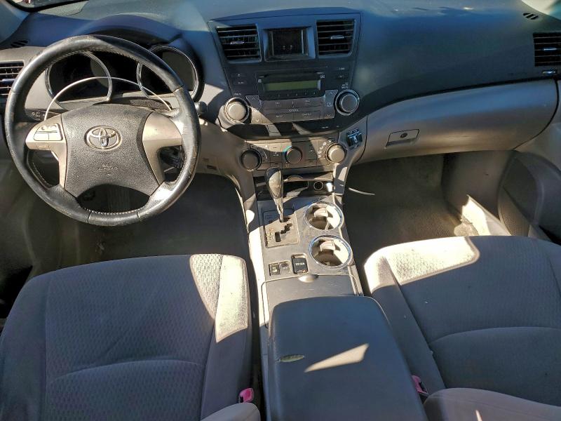 Photo 8 from auction – 2010 TOYOTA HIGHLANDER with VIN JTEBK3EH3A2167215