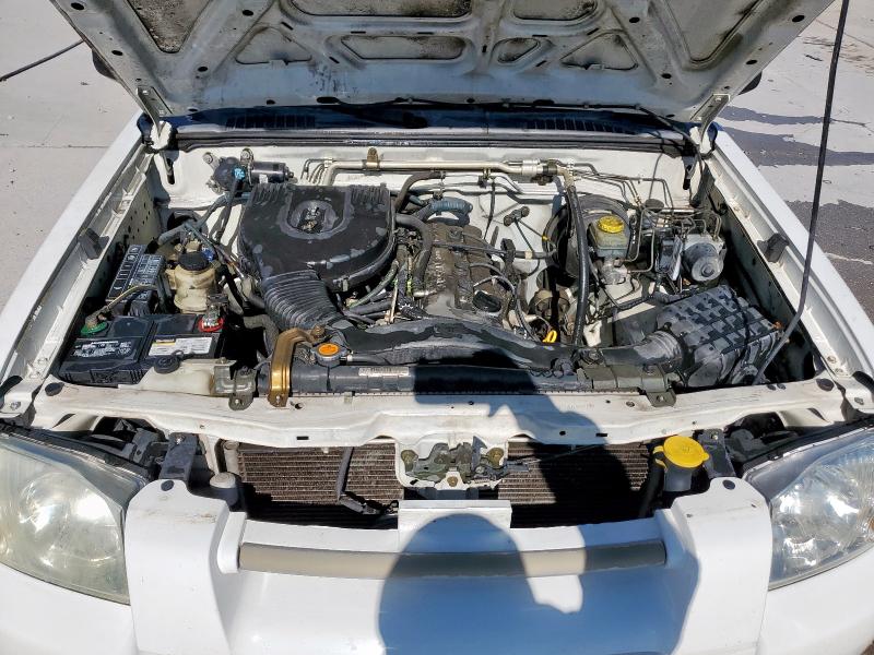 Photo 11 from auction – 2004 NISSAN FRONTIER K with VIN 1N6DD26T74C469574