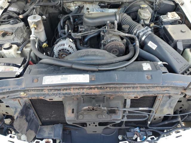 Photo 12 from auction – 2002 CHEVROLET BLAZER with VIN 1GNDT13WX2K238564