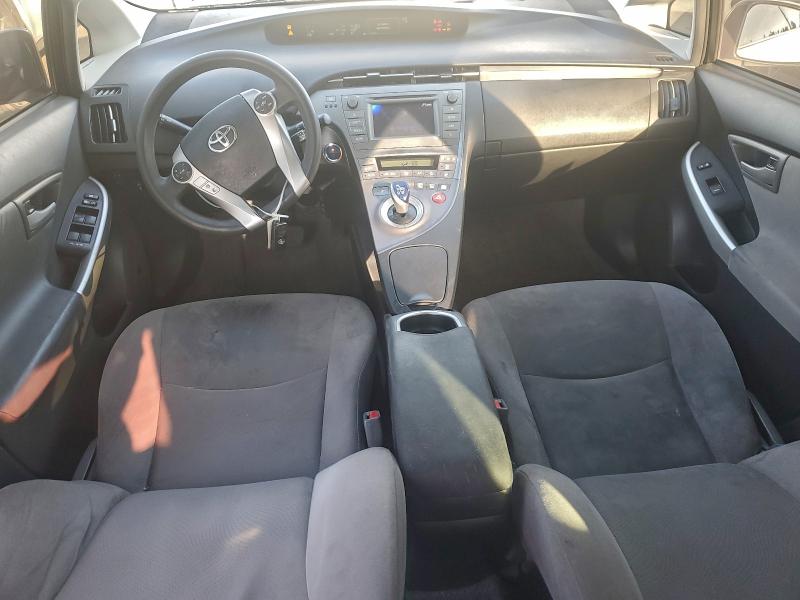 Photo 8 from auction – 2015 TOYOTA PRIUS with VIN JTDKN3DU8F0394915