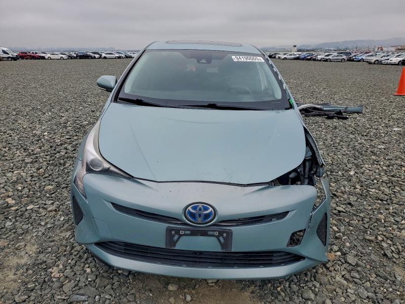 Photo 5 from auction – 2016 TOYOTA PRIUS with VIN JTDKARFU1G3014535