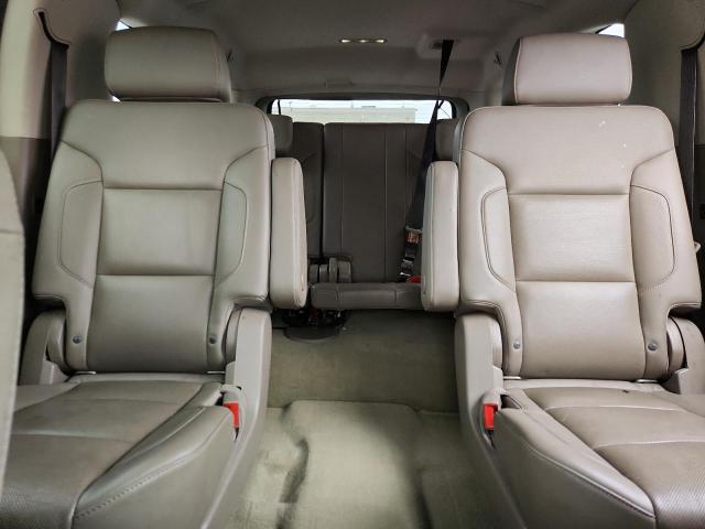 Photo 10 from auction – 2017 CHEVROLET SUBURBAN with VIN 1GNSKJKC1HR231844