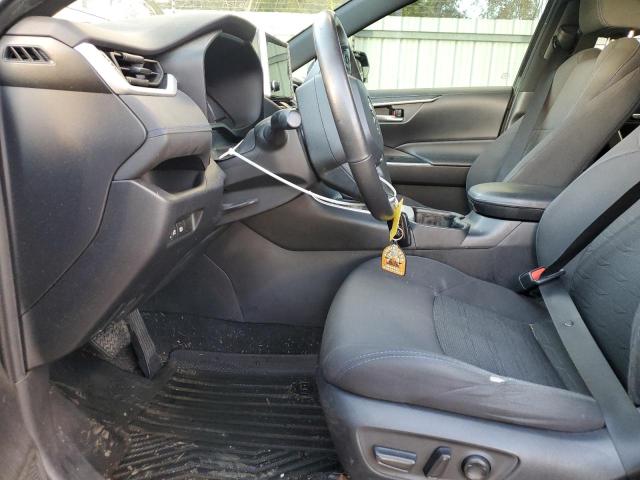 Photo 7 from auction – 2023 TOYOTA RAV4 SE with VIN 4T3T6RFV3PU130217