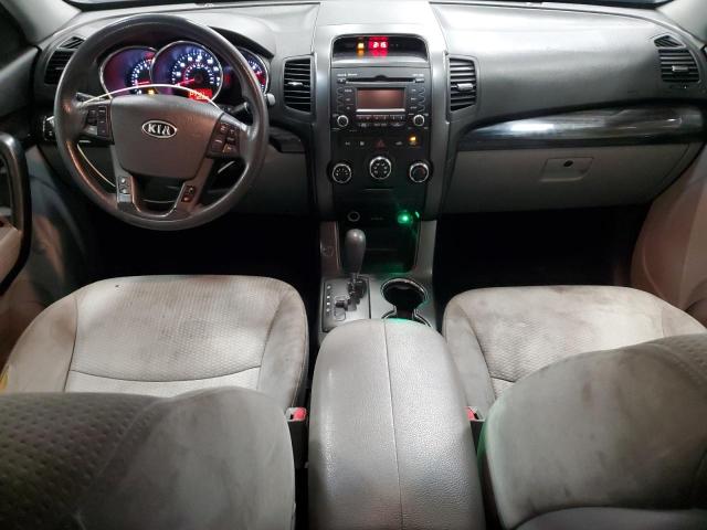 Photo 8 from auction – 2013 KIA SORENTO LX with VIN 5XYKTDA2XDG314939