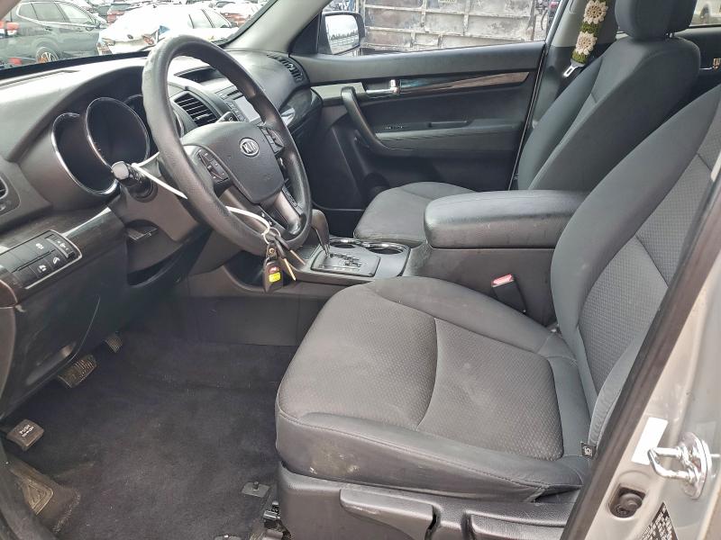 Photo 7 from auction – 2013 KIA SORENTO LX with VIN 5XYKT4A67DG384305