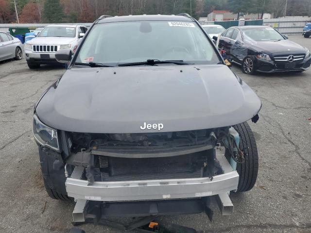 Photo 5 from auction – 2020 JEEP COMPASS LI with VIN 3C4NJDCBXLT255222