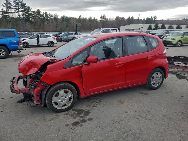 HONDA FIT 2013 with VIN JHMGE8H30DC083090 - Photo from auction