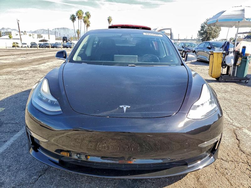 Photo 5 from auction – 2018 TESLA MODEL 3 with VIN 5YJ3E1EA5JF136424