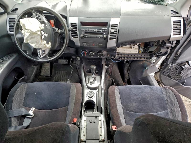 Photo 8 from auction – 2010 MITSUBISHI OUTLANDER with VIN JA4JT3AX6AZ603230