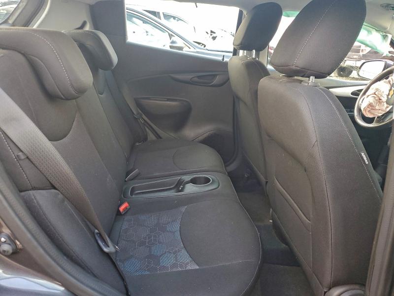 Photo 10 from auction – 2016 CHEVROLET SPARK with VIN KL8CD6SA1GC581519
