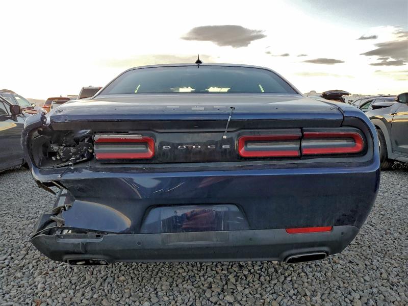 Photo 6 from auction – 2016 DODGE CHALLENGER with VIN 2C3CDZAG8GH108426
