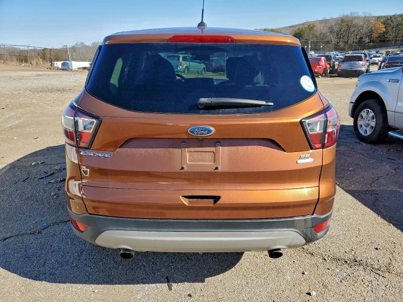 Photo 6 from auction – 2017 FORD ESCAPE SE with VIN 1FMCU9GD1HUE87286