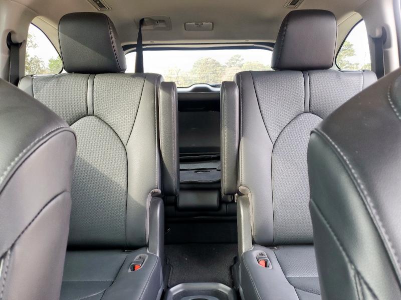 Photo 10 from auction – 2021 TOYOTA HIGHLANDER with VIN 5TDYARAH3MS509477