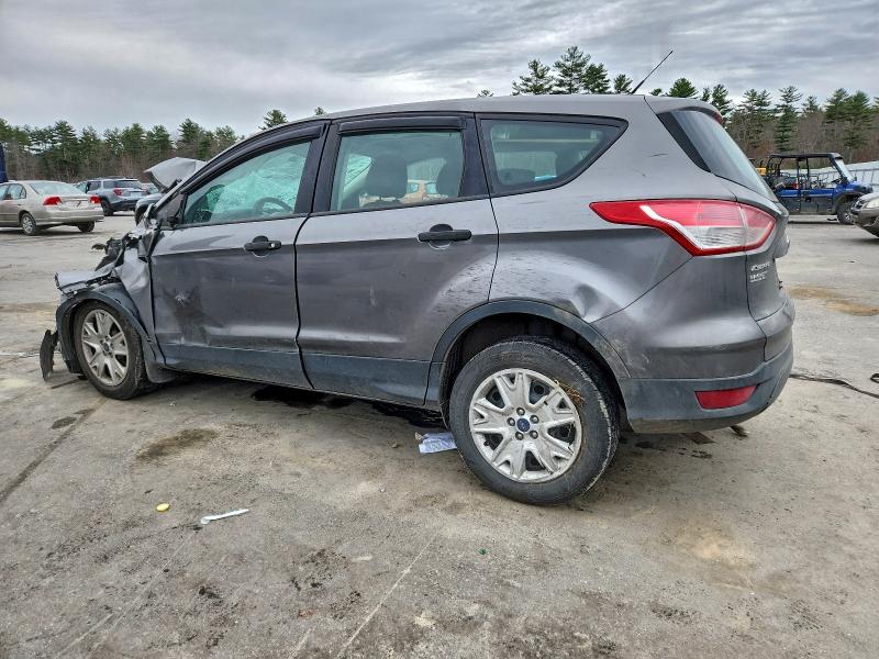 Photo 2 from auction – 2014 FORD ESCAPE S with VIN 1FMCU0F77EUB03837