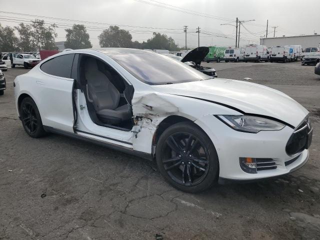 Photo 4 from auction – 2015 TESLA MODEL S 70 with VIN 5YJSA1S28FF088199
