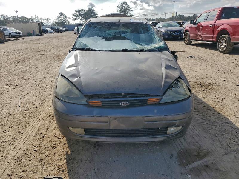 Photo 5 from auction – 2004 FORD FOCUS ZX3 with VIN 3FAFP31304R127536