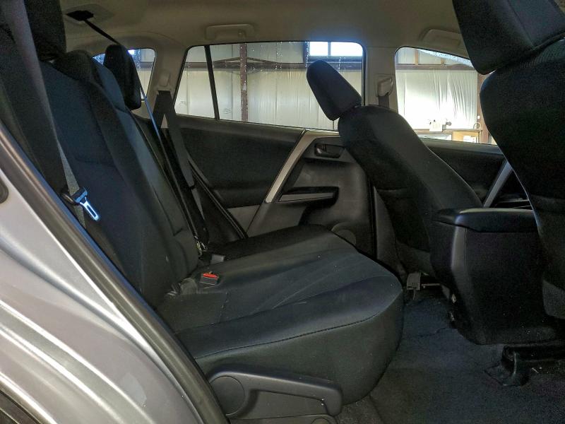 Photo 11 from auction – 2016 TOYOTA RAV4 LE with VIN 2T3BFREV0GW505302