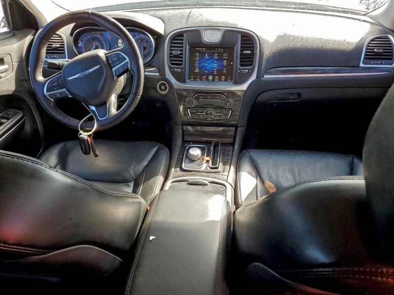 Photo 8 from auction – 2016 CHRYSLER 300 with VIN 2C3CCAAG6GH311190