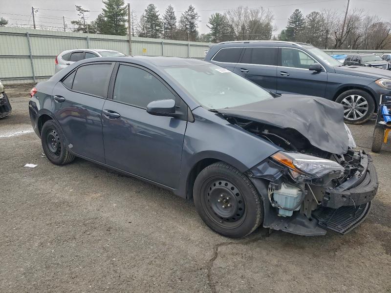 Photo 4 from auction – 2018 TOYOTA COROLLA L with VIN 5YFBURHE3JP745088