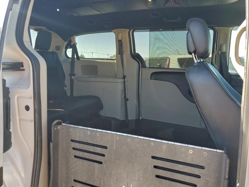 Photo 11 from auction – 2019 DODGE GRAND CARA with VIN 2C4RDGCG6KR552978
